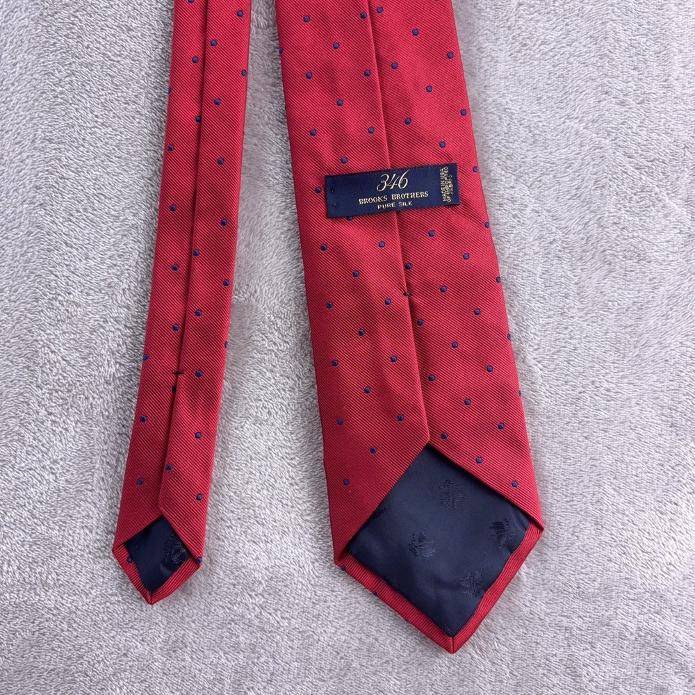 Brooks Brothers 346 Necktie Mens Red Blue Polka Dot Silk Classic Dress USA - Picture 4 of 6